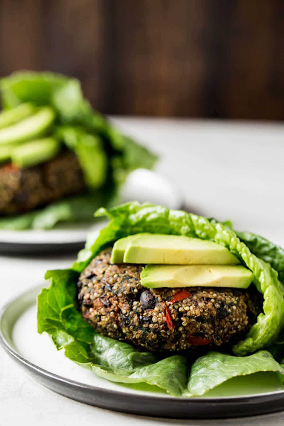 Black Bean and Quinoa Burgers - Gluten Free Veggie Burger Recipe!