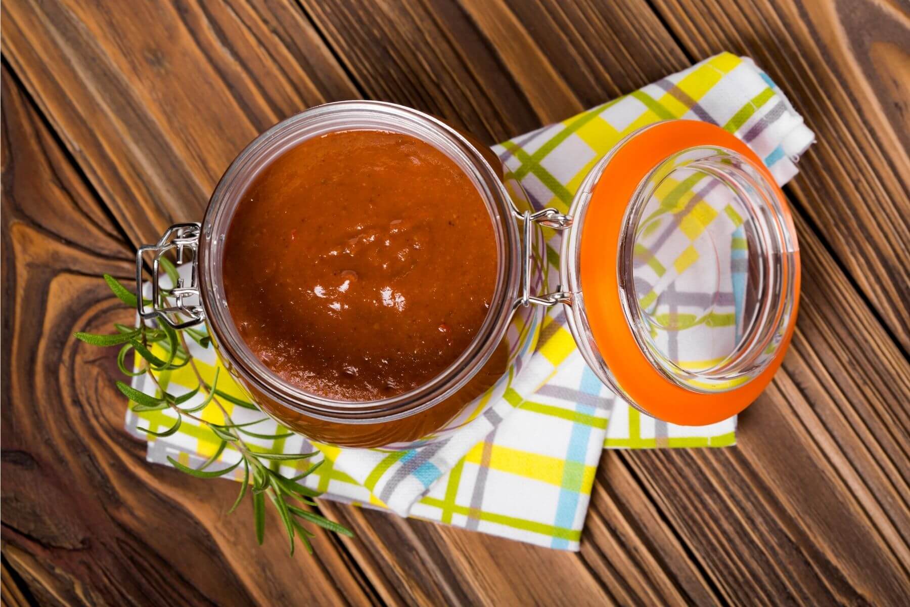 Slow Cooker BBQ Ribs with Homemade Honey BBQ Sauce