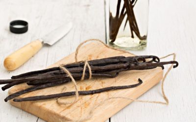 How to Make Homemade Vanilla Extract