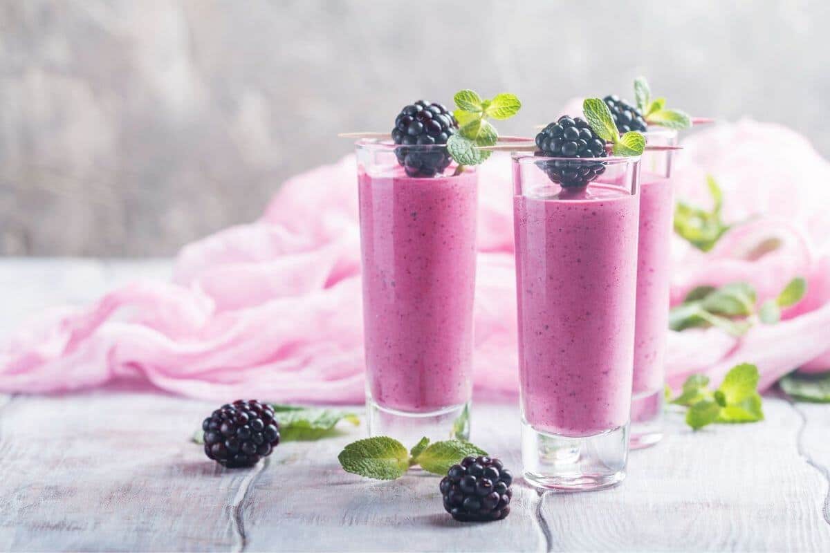 Blackberry Mango Smoothie with Peanut Butter - and a Secret Ingredient!