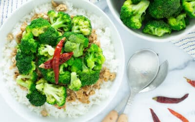 Firecracker Chicken with Chili Sauce, Broccoli & Rice