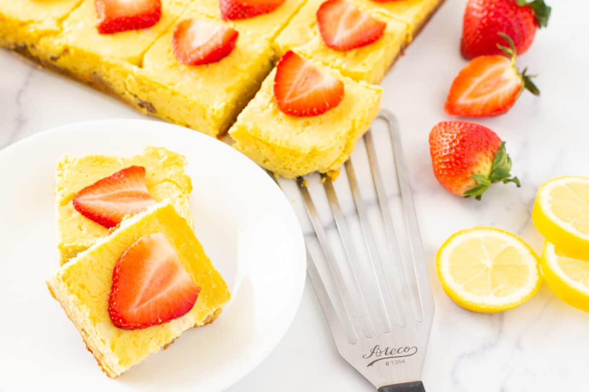 Strawberry Lemon Bars - Gluten Free & Paleo!