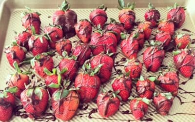Chocolate Drizzled Strawberries