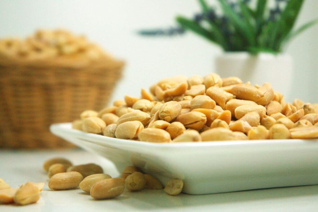Easy High Protein Snacks Peanuts