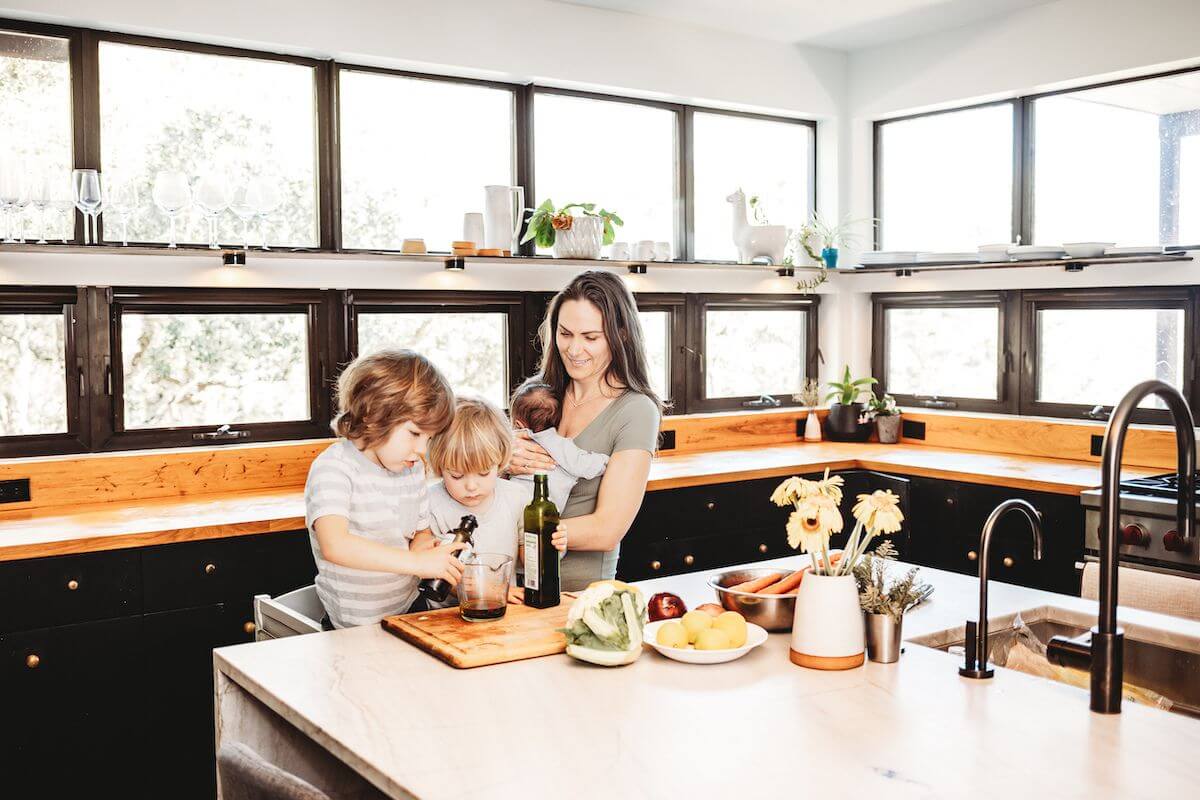 Mealtime lessons with 3 kids