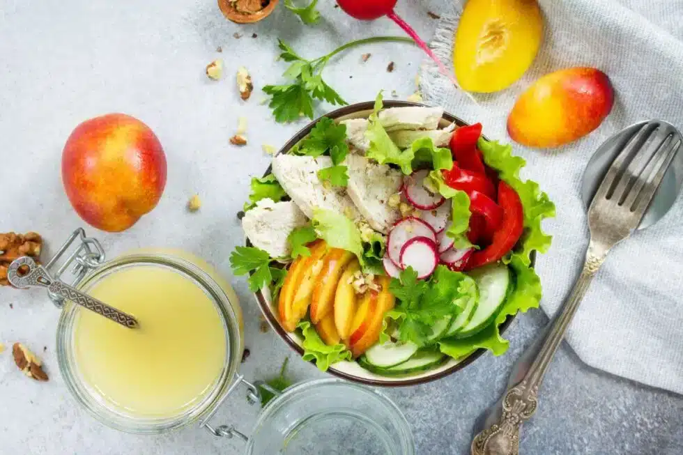Homemade Summer Salad Dressing: Lemon Herb Vinaigrette